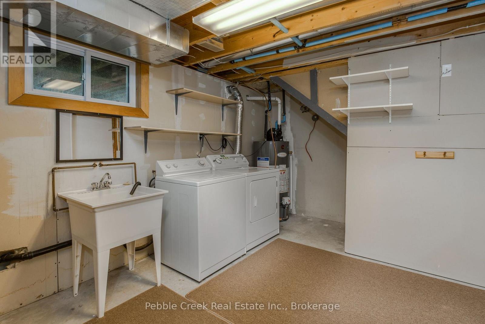 172 Elgin Avenue W, Goderich (Goderich (Town)), ON - Indoor Photo Showing Laundry Room