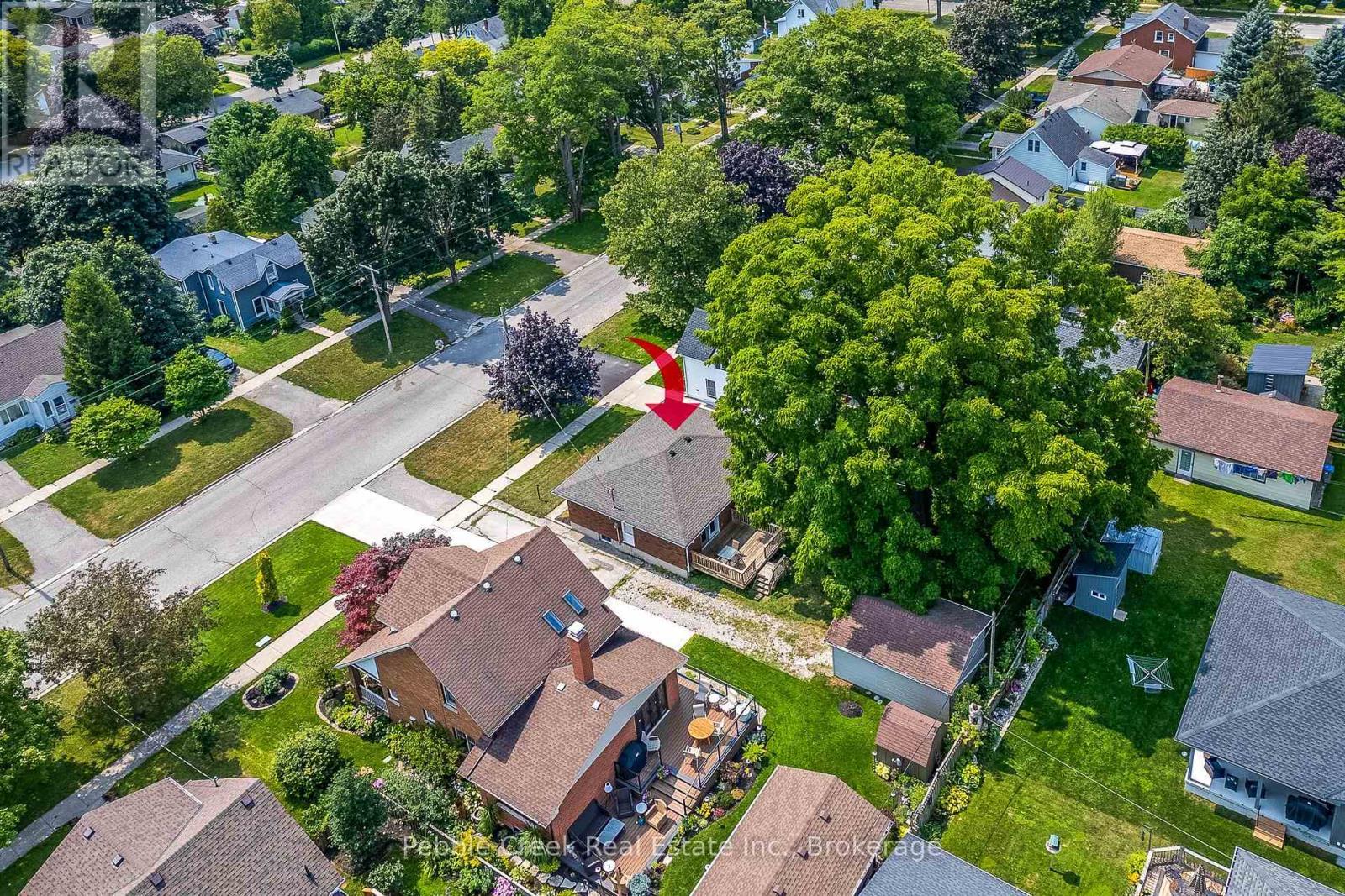 172 Elgin Avenue W, Goderich (Goderich (Town)), ON - Outdoor With View