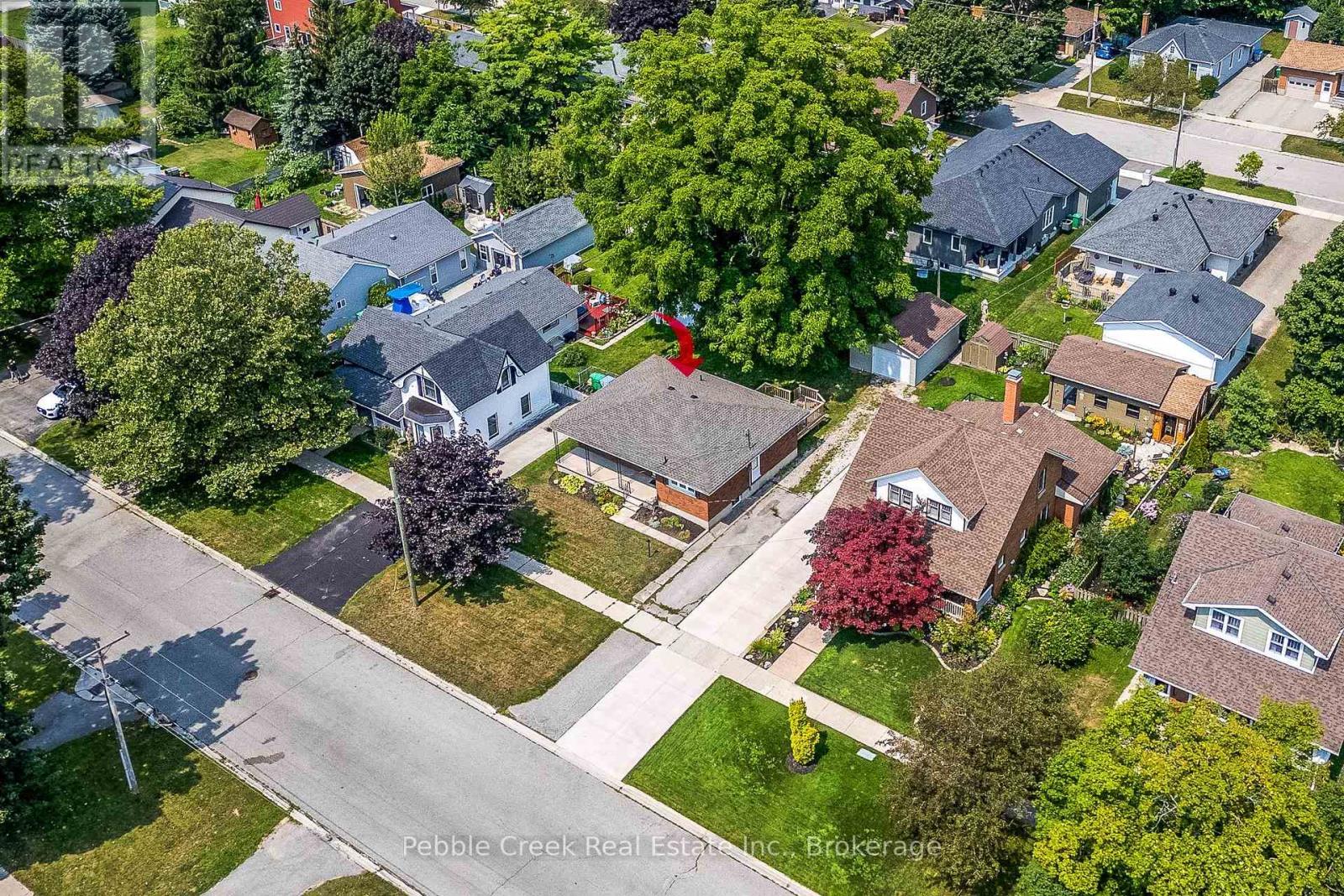 172 Elgin Avenue W, Goderich (Goderich (Town)), ON - Outdoor With View