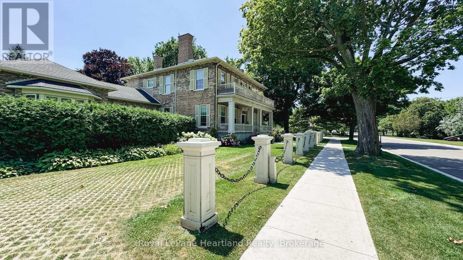 100 - 5 Cobourg Street, Goderich (Goderich (Town)), ON - Outdoor