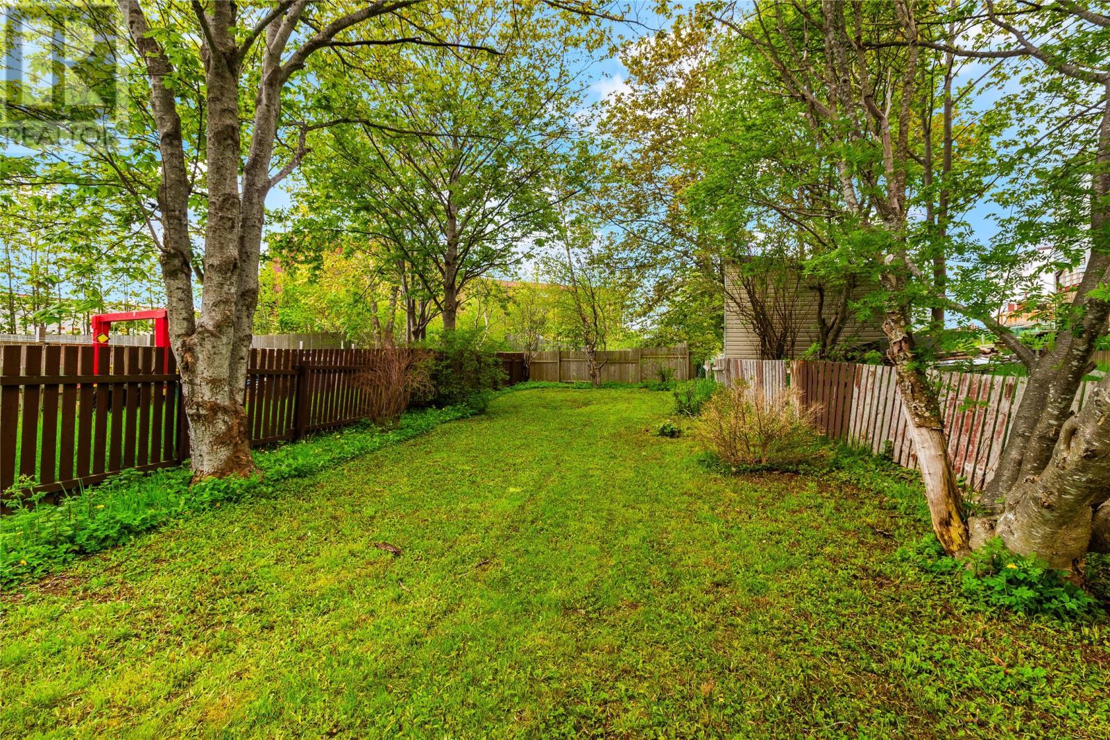 2 Blackmarsh Road, St. John'S, NL - Outdoor With Backyard