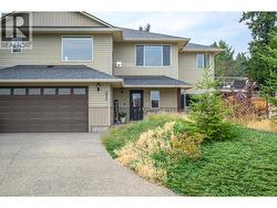 2040 Skyview Crescent Lumby, BC V0E 2G0