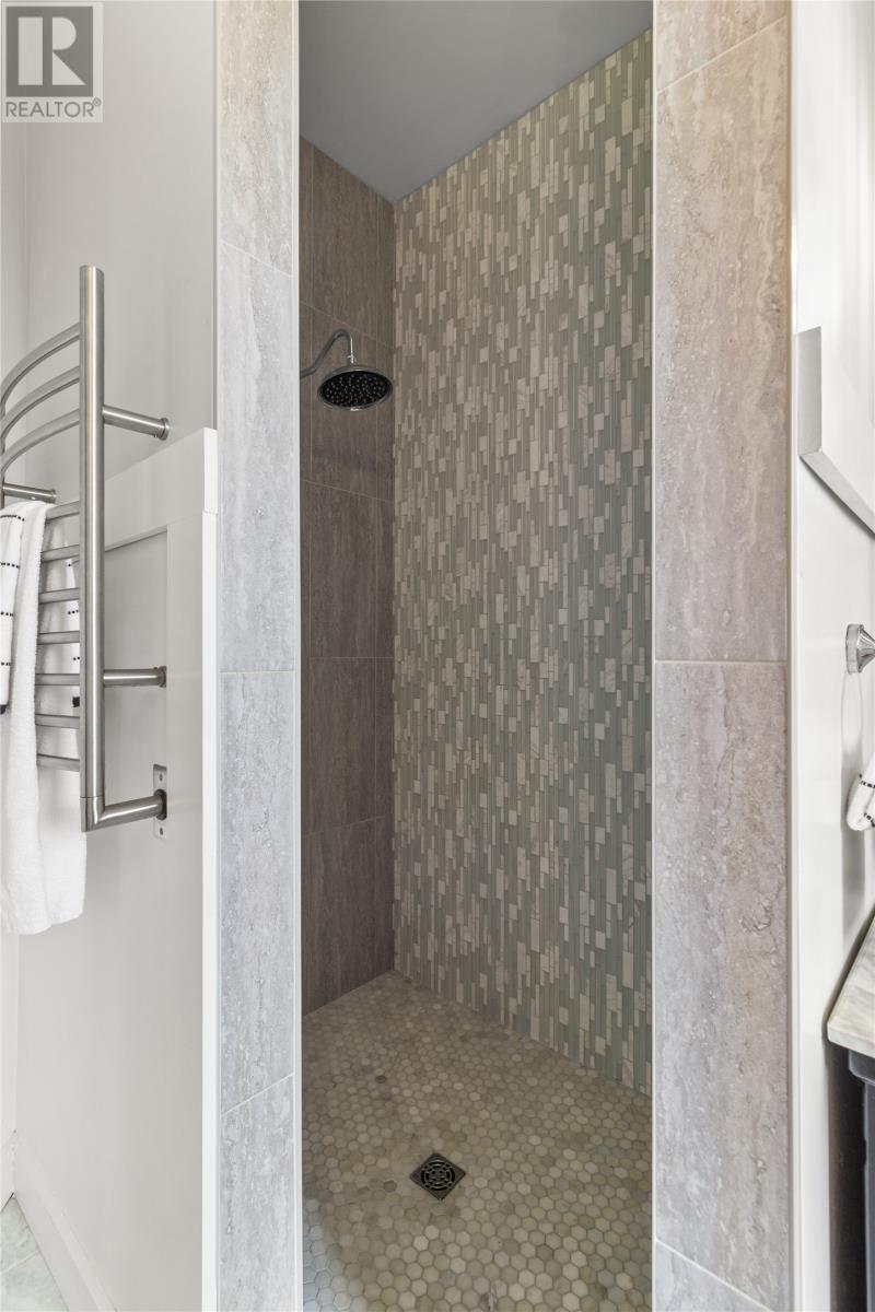 28 Flora Drive, Torbay, NL - Indoor Photo Showing Bathroom