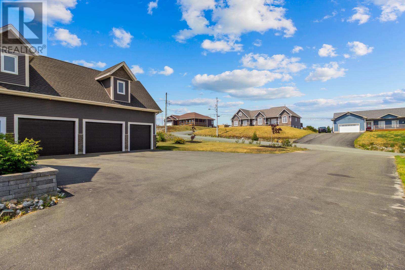 28 Flora Drive, Torbay, NL - Outdoor