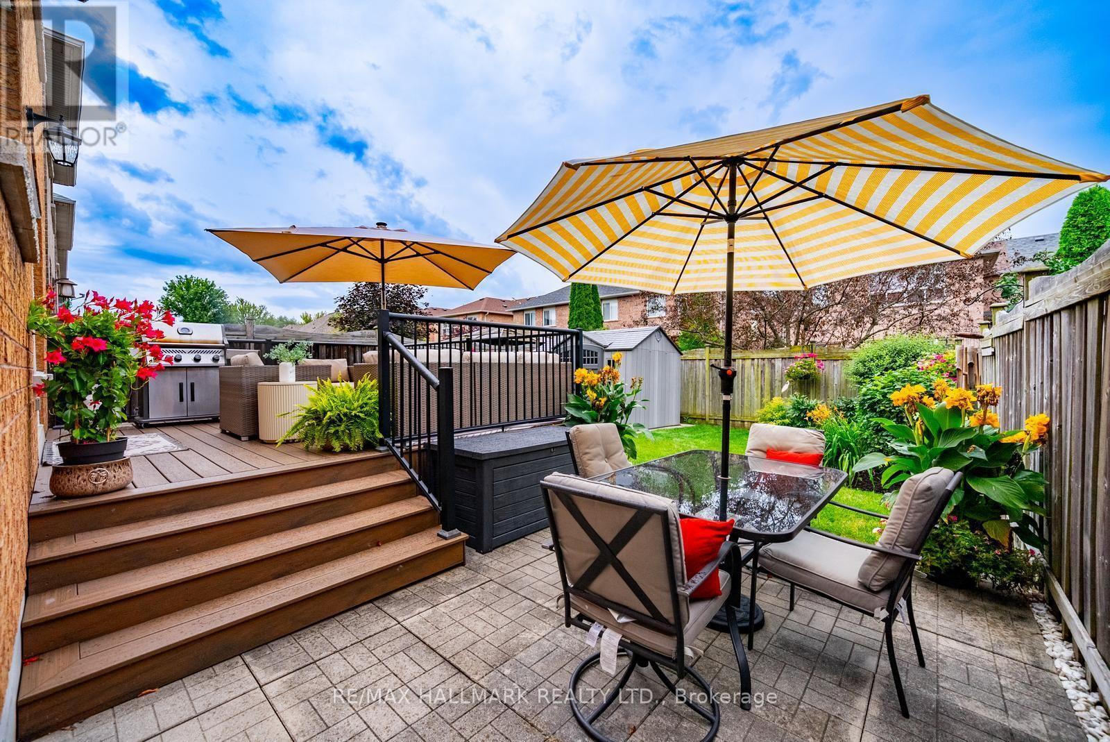 25 Starr Crescent, Aurora, ON