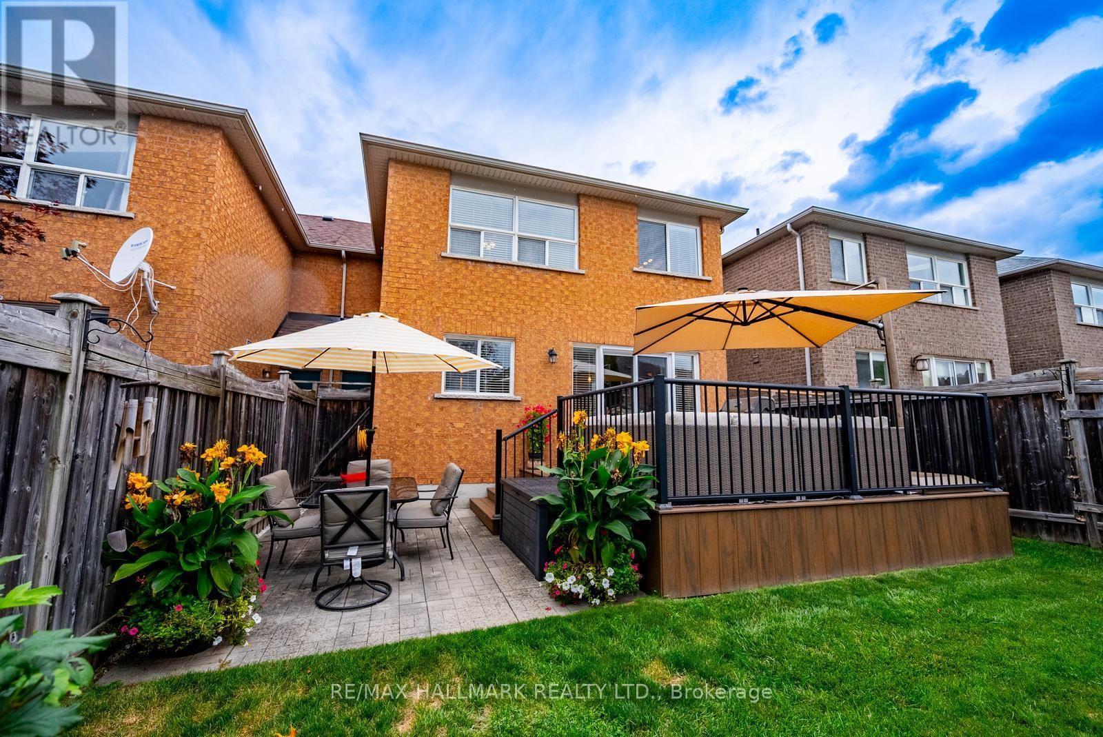 25 Starr Crescent, Aurora, ON