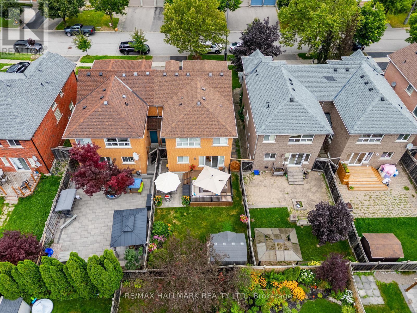 25 Starr Crescent, Aurora, ON