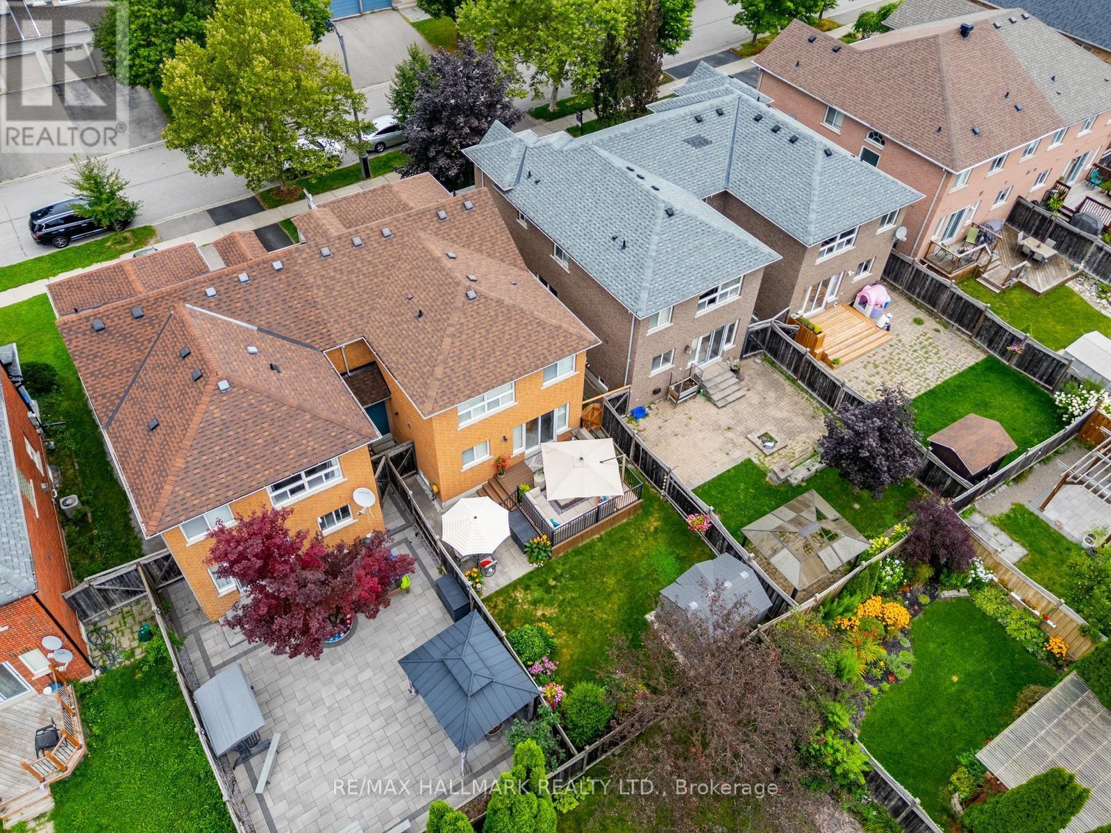 25 Starr Crescent, Aurora, ON