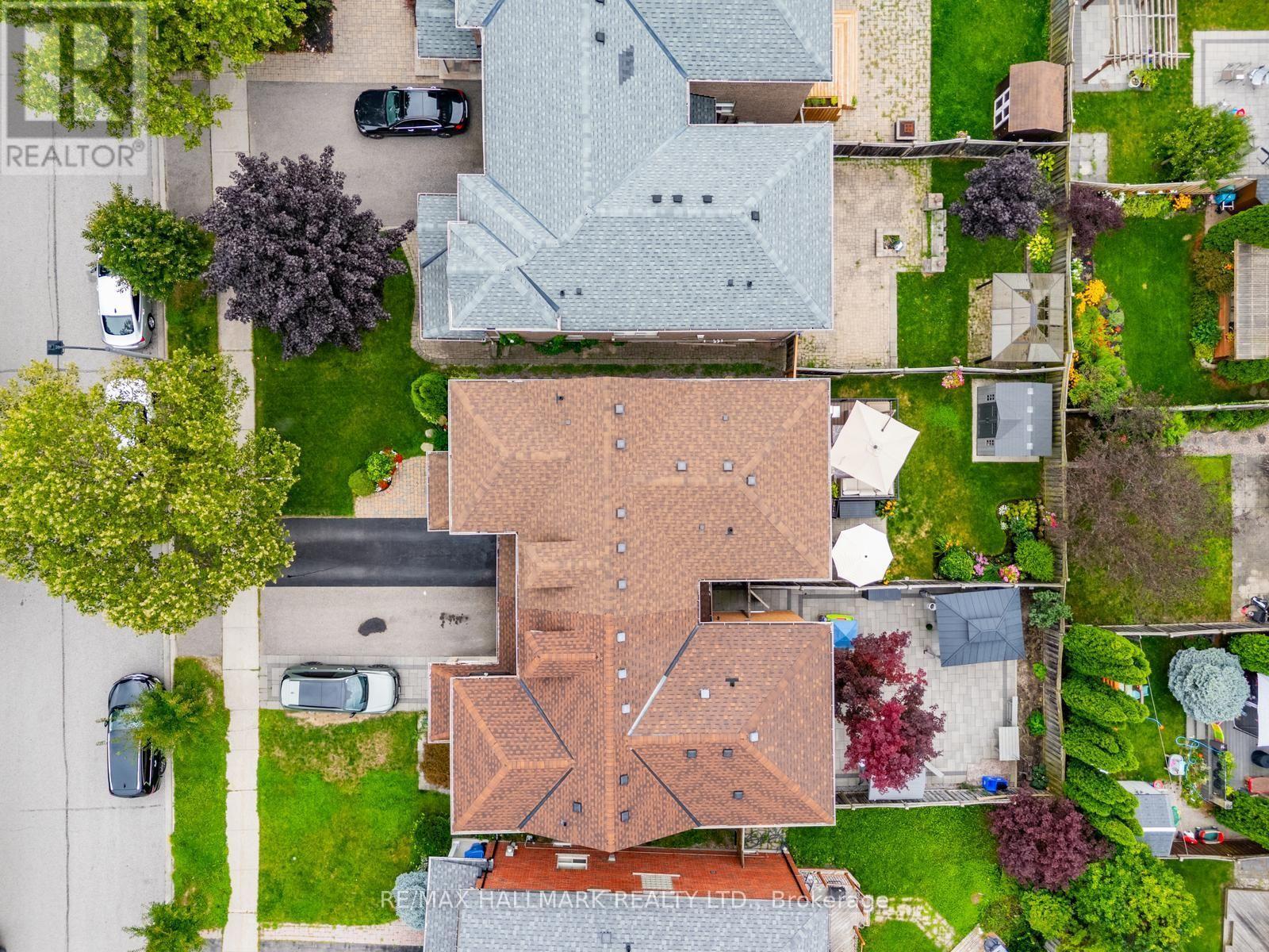 25 Starr Crescent, Aurora, ON
