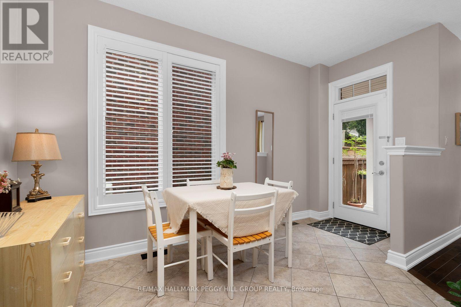 77 Graihawk Drive, Barrie, ON - Indoor Photo Showing Dining Room