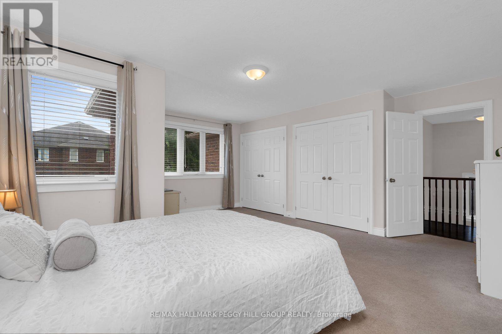 77 Graihawk Drive, Barrie, ON - Indoor Photo Showing Bedroom