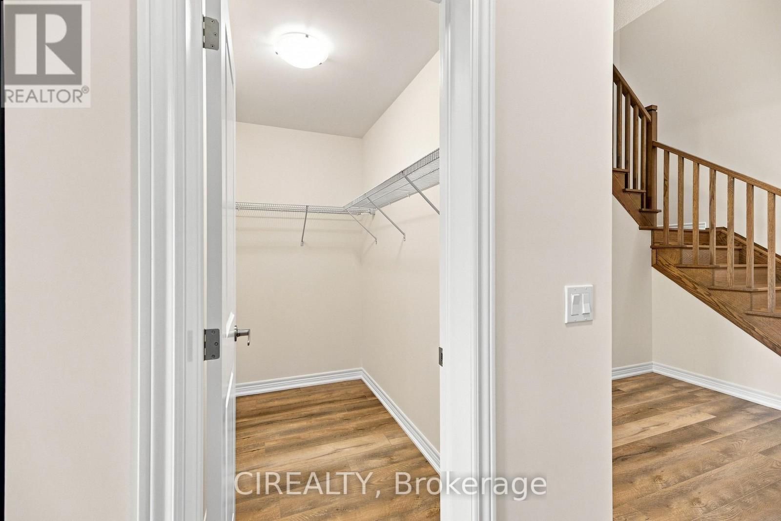 84 Valley Trail Place, Hamilton, ON - Indoor
