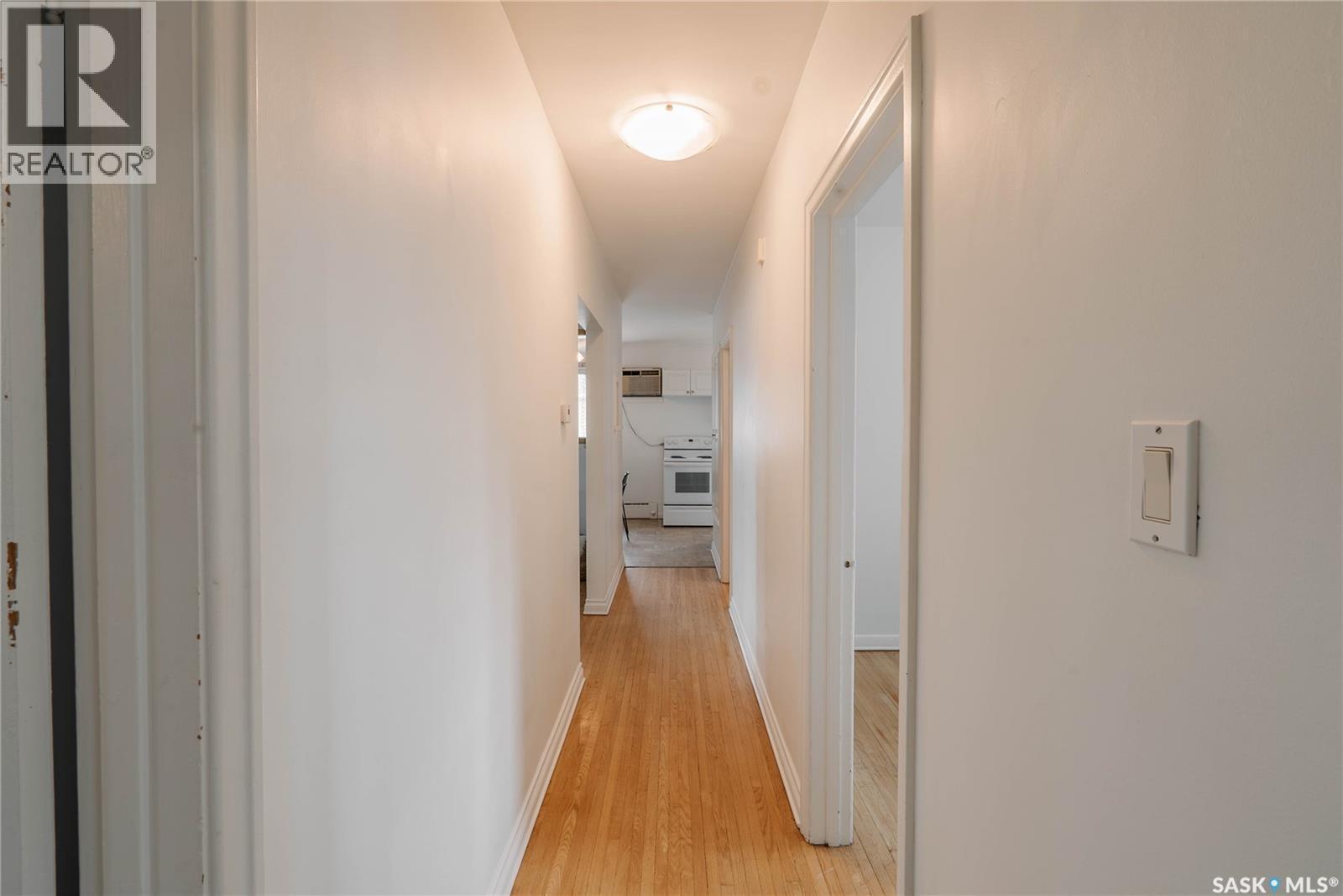 1012 2Nd Street E, Saskatoon, SK - Indoor Photo Showing Other Room