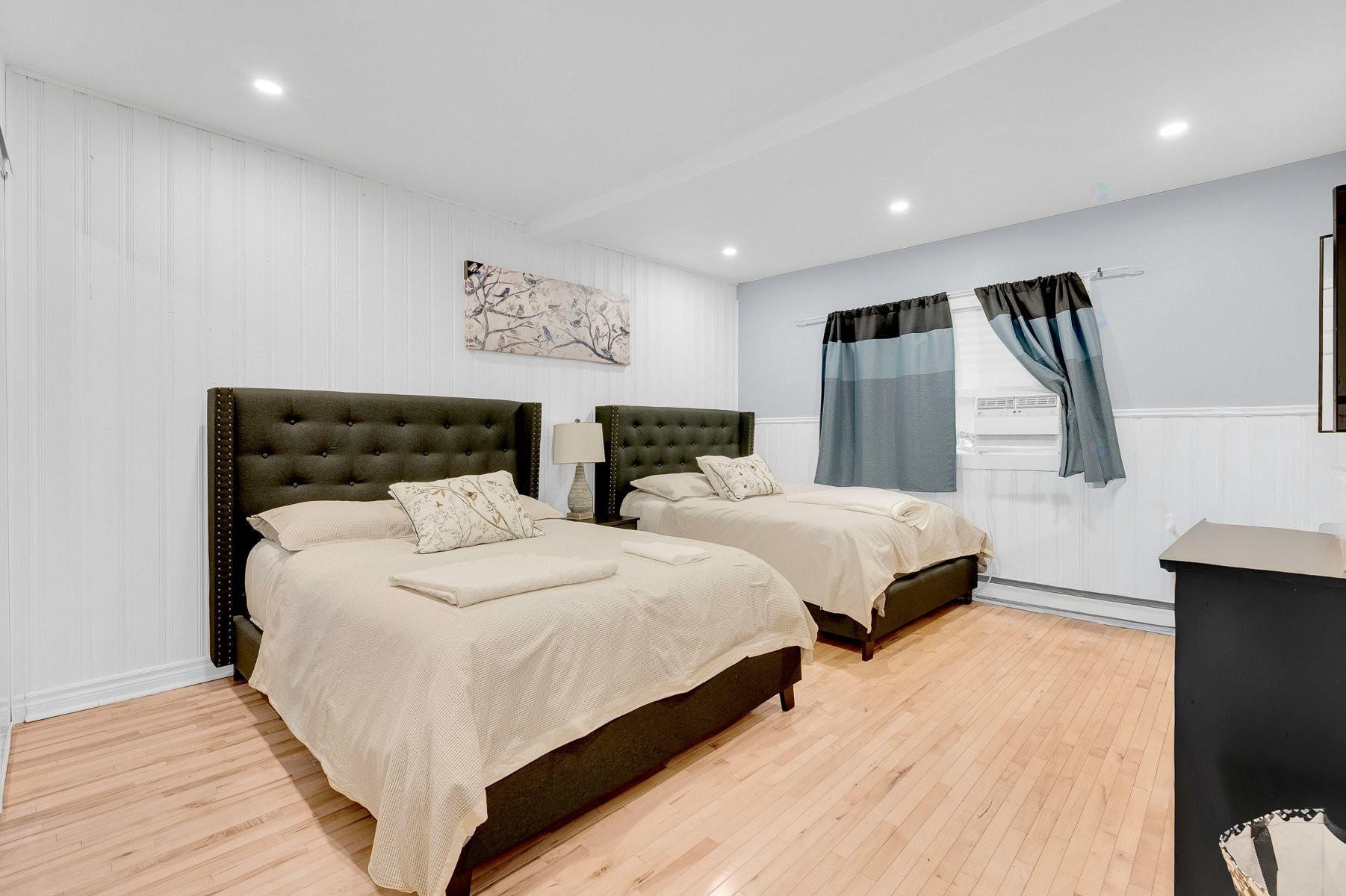 Chambre à coucher principale - 6552 Rue Morin, Val-Morin, QC - Indoor Photo Showing Bedroom