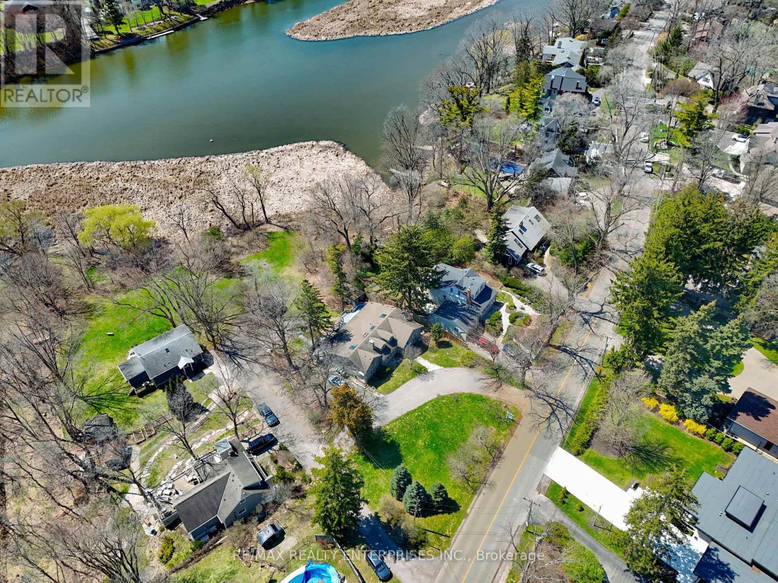 1168 Stavebank Road, Mississauga, ON - Outdoor With Body Of Water With View