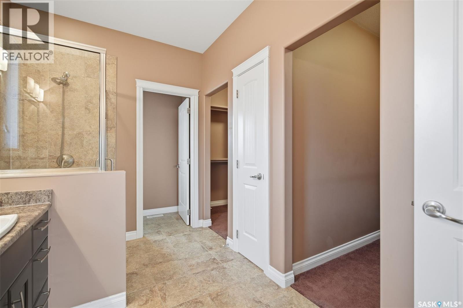 434 Atton Crescent, Saskatoon, SK - Indoor Photo Showing Bathroom