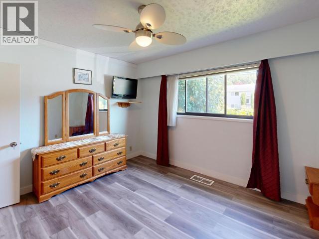 3763 Selkirk Ave, Powell River, BC - Indoor