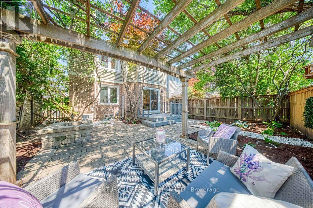 5522 Holbrook Road, Mississauga, ON - Outdoor