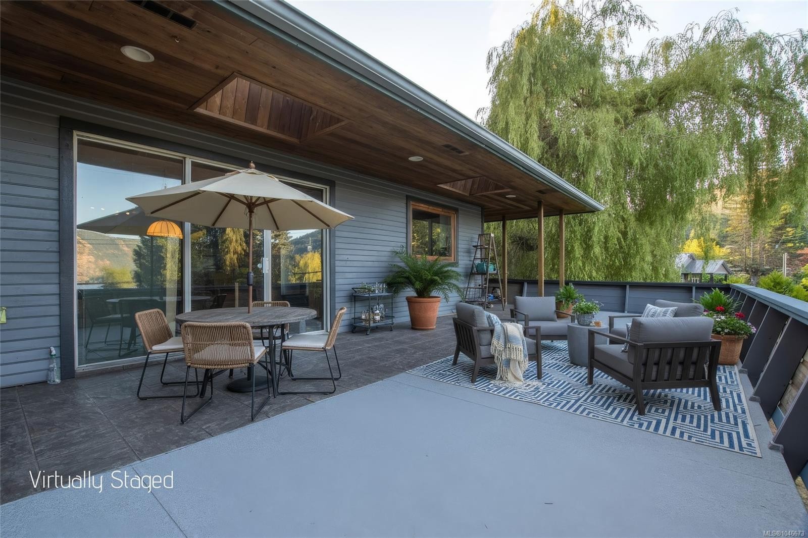 1038 Redcap St, Duncan, BC