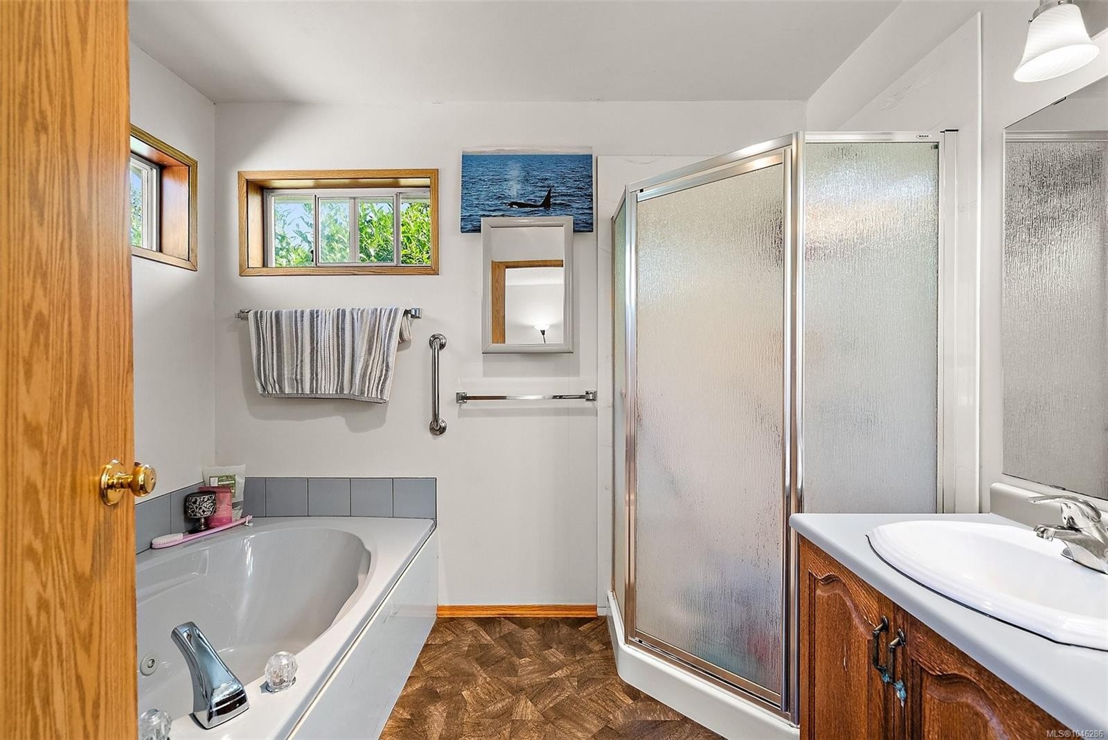 3301 Argyle Pl, Saanich, BC