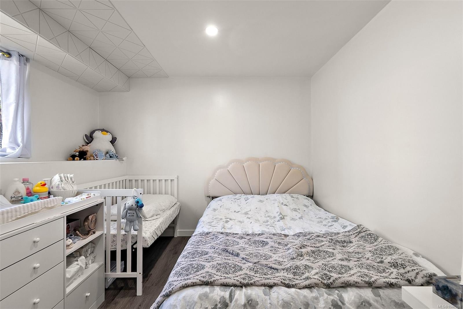 3301 Argyle Pl, Saanich, BC