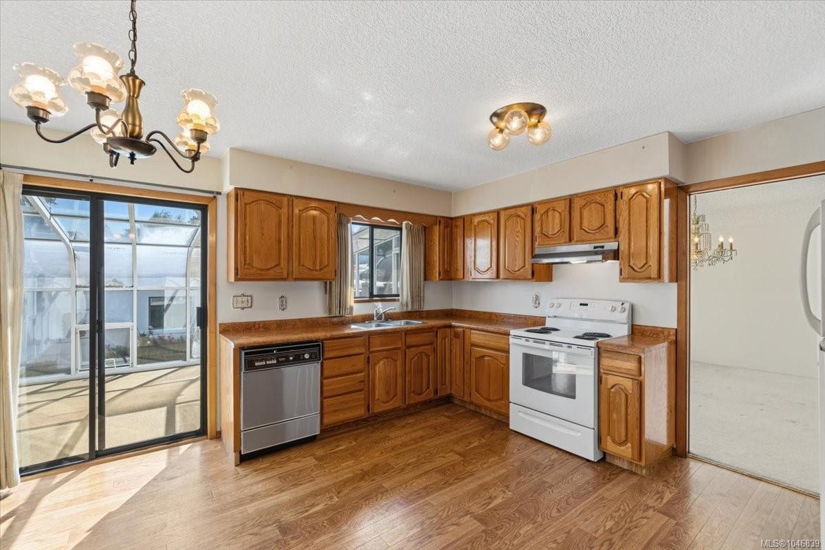 5500 Kenwill Dr, Nanaimo, BC