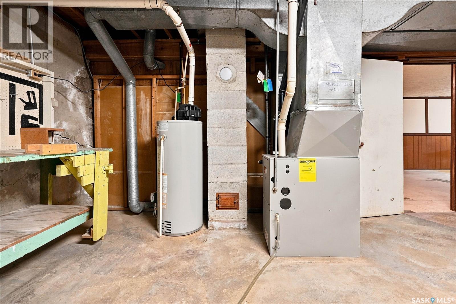 129 Cameron Crescent, Regina, SK - Indoor Photo Showing Basement