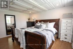 Main Floor Primary - 2 - 