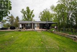 Large rear Deck - 