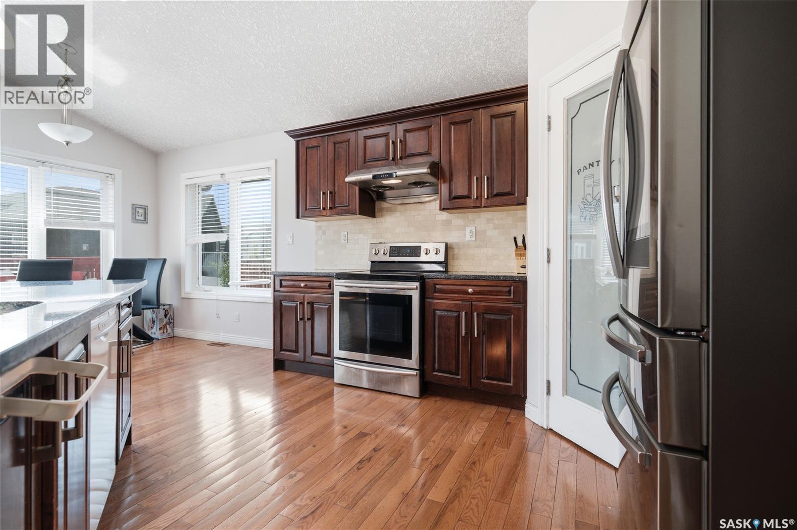 5122 Canuck Crescent, Regina, SK - Indoor Photo Showing Kitchen
