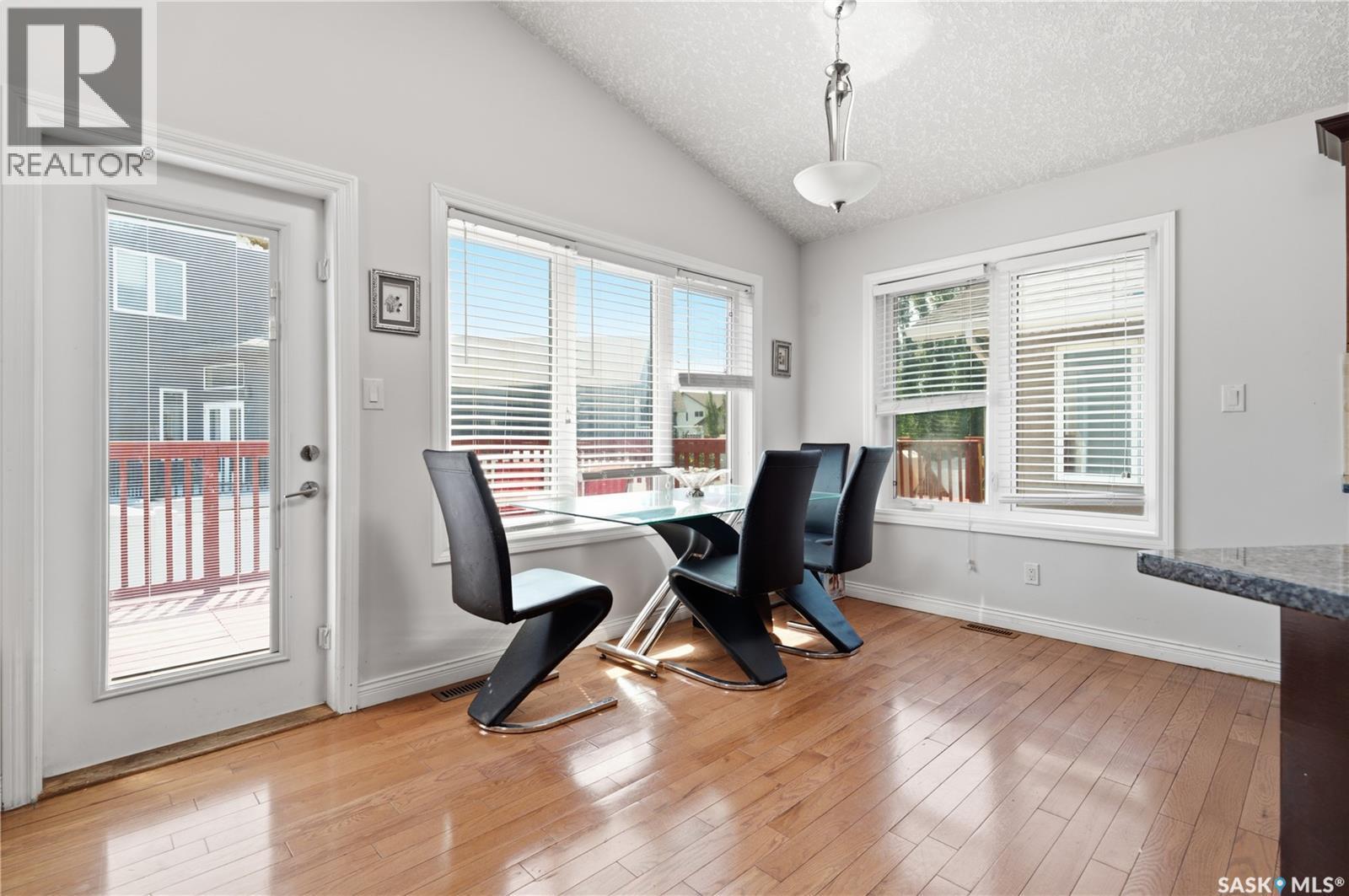 5122 Canuck Crescent, Regina, SK - Indoor Photo Showing Office