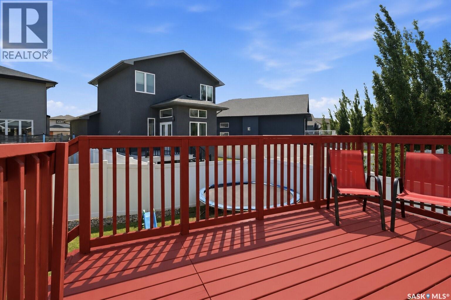 5122 Canuck Crescent, Regina, SK - Outdoor With Deck Patio Veranda With Exterior