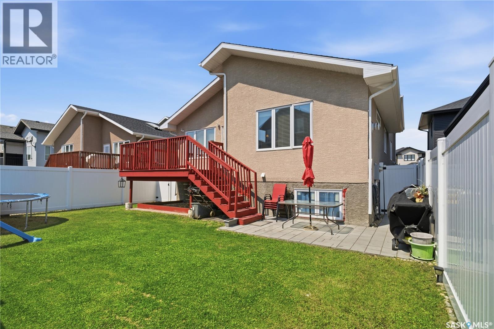 5122 Canuck Crescent, Regina, SK - Outdoor With Exterior