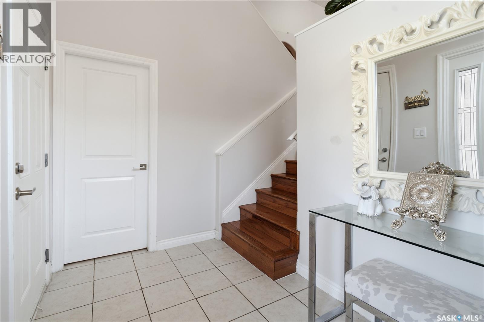 5122 Canuck Crescent, Regina, SK - Indoor Photo Showing Other Room