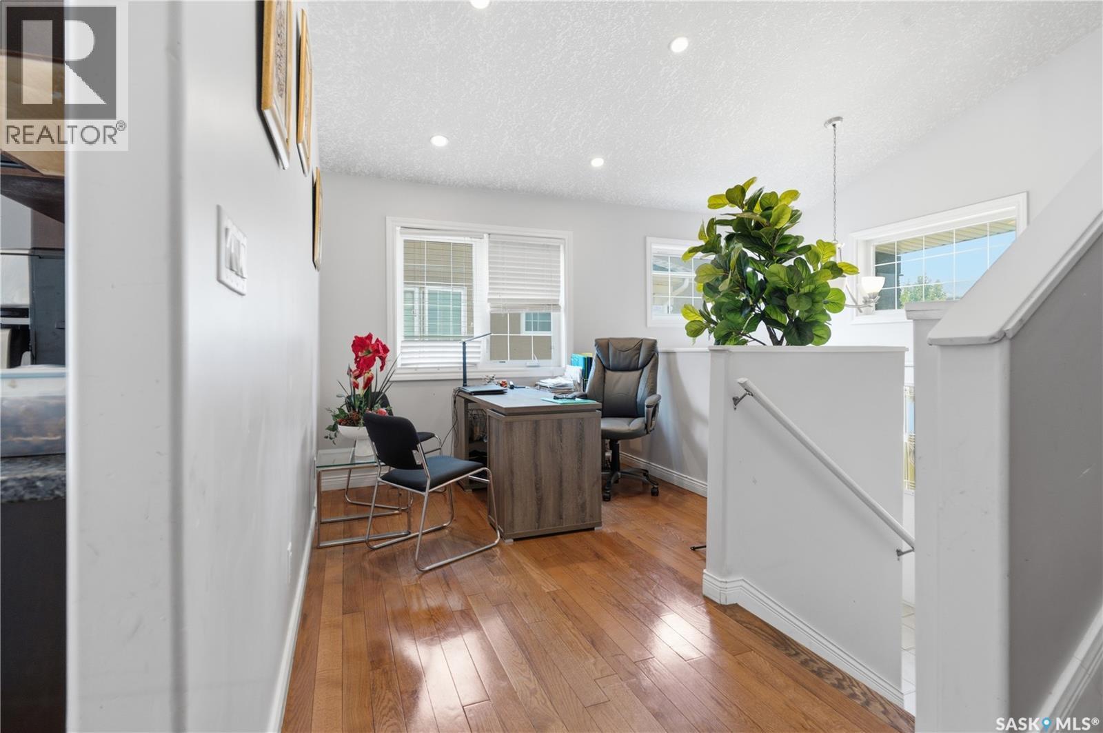 5122 Canuck Crescent, Regina, SK - Indoor