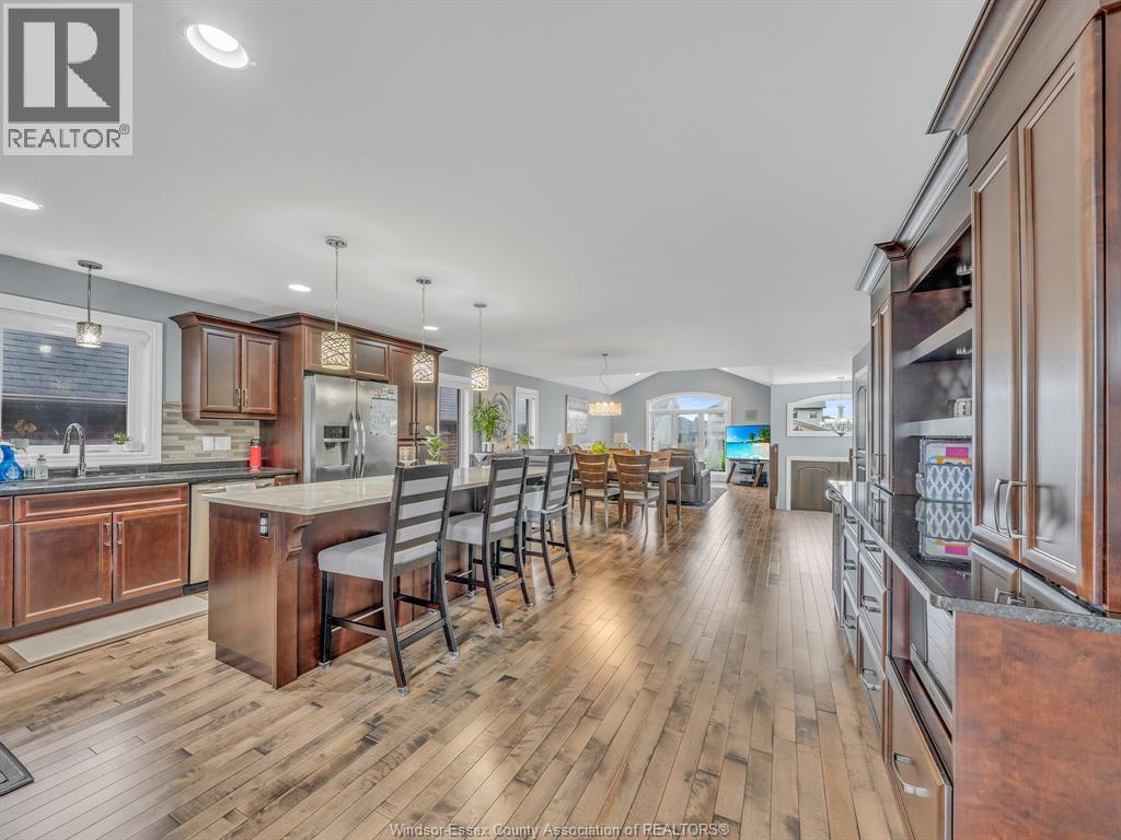 1385 Pascal Avenue, Lakeshore, ON - Indoor Photo Showing Other Room