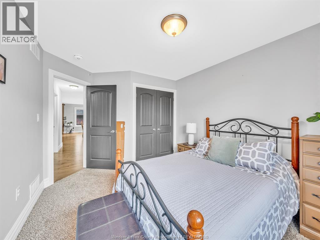 1385 Pascal Avenue, Lakeshore, ON - Indoor Photo Showing Bedroom