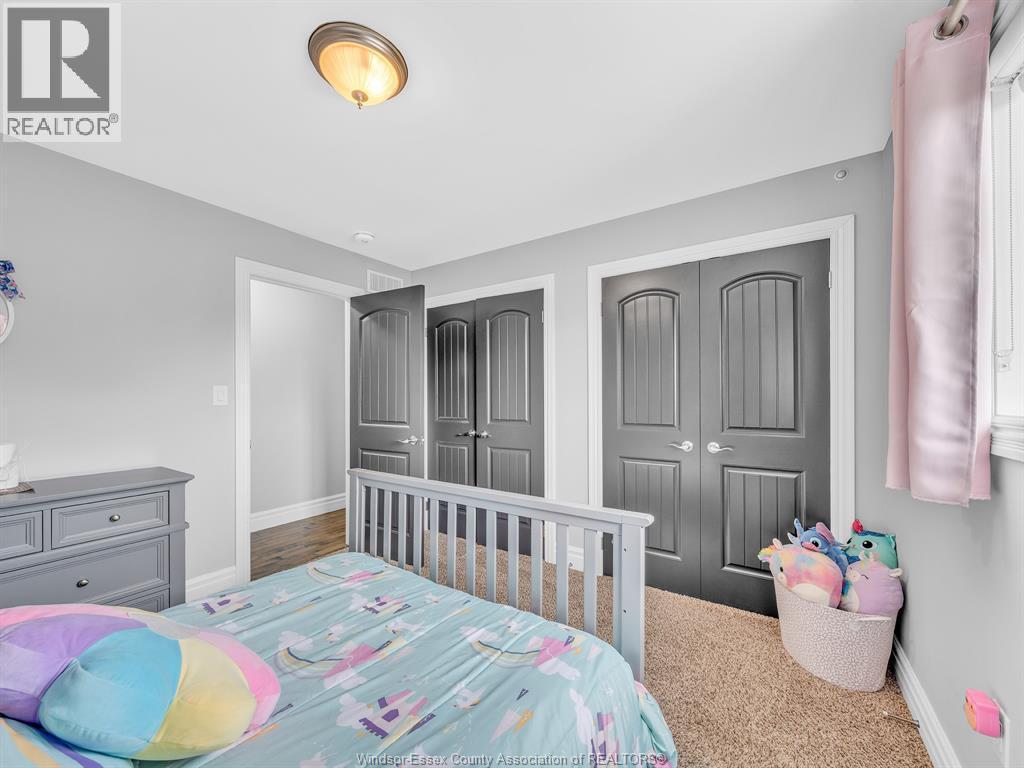 1385 Pascal Avenue, Lakeshore, ON - Indoor Photo Showing Bedroom