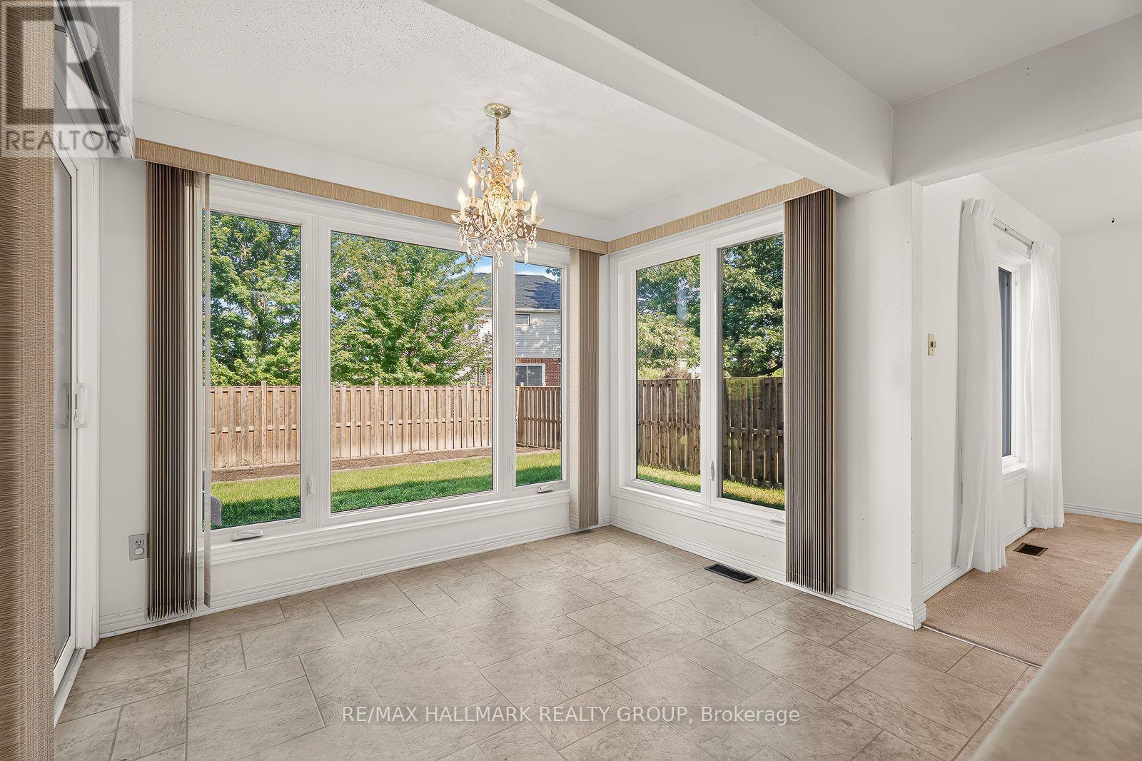 38 Bateman Drive, Ottawa, ON - Indoor Photo Showing Other Room