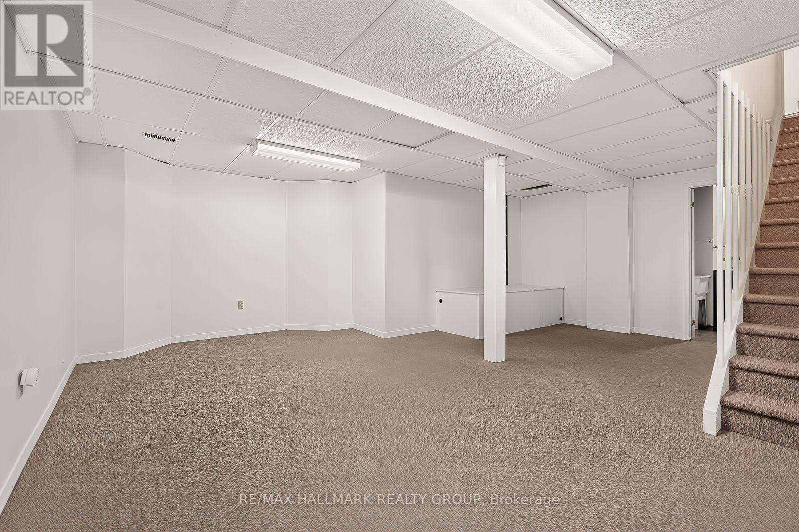 38 Bateman Drive, Ottawa, ON - Indoor