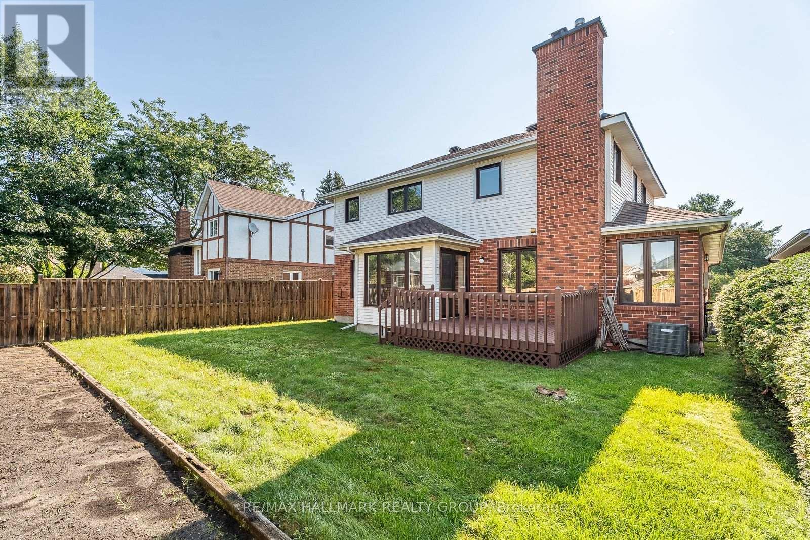 38 Bateman Drive, Ottawa, ON - Outdoor With Deck Patio Veranda