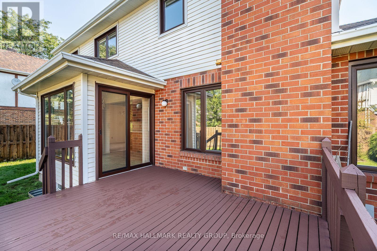 38 Bateman Drive, Ottawa, ON - Outdoor With Exterior