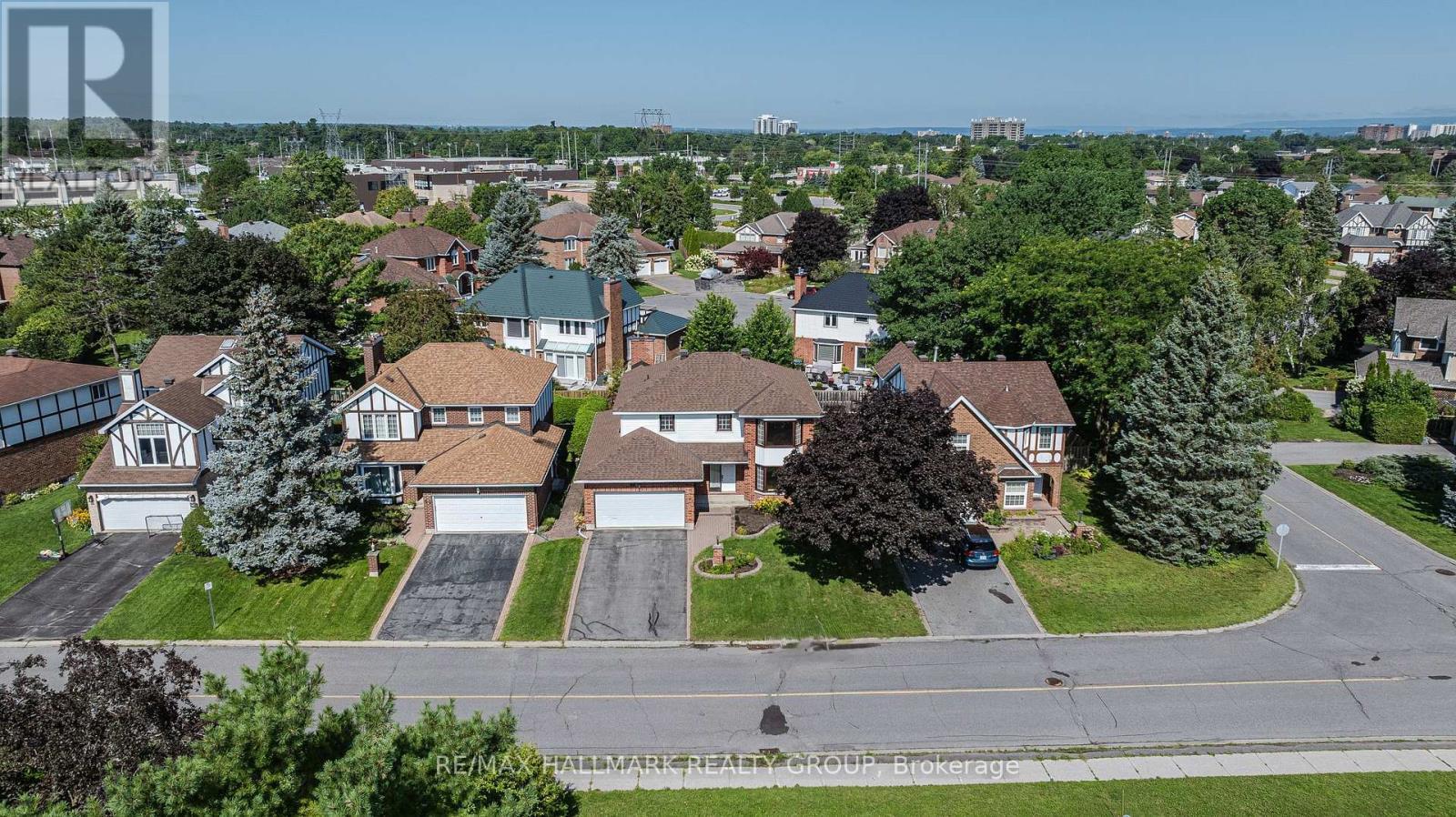 38 Bateman Drive, Ottawa, ON - Outdoor