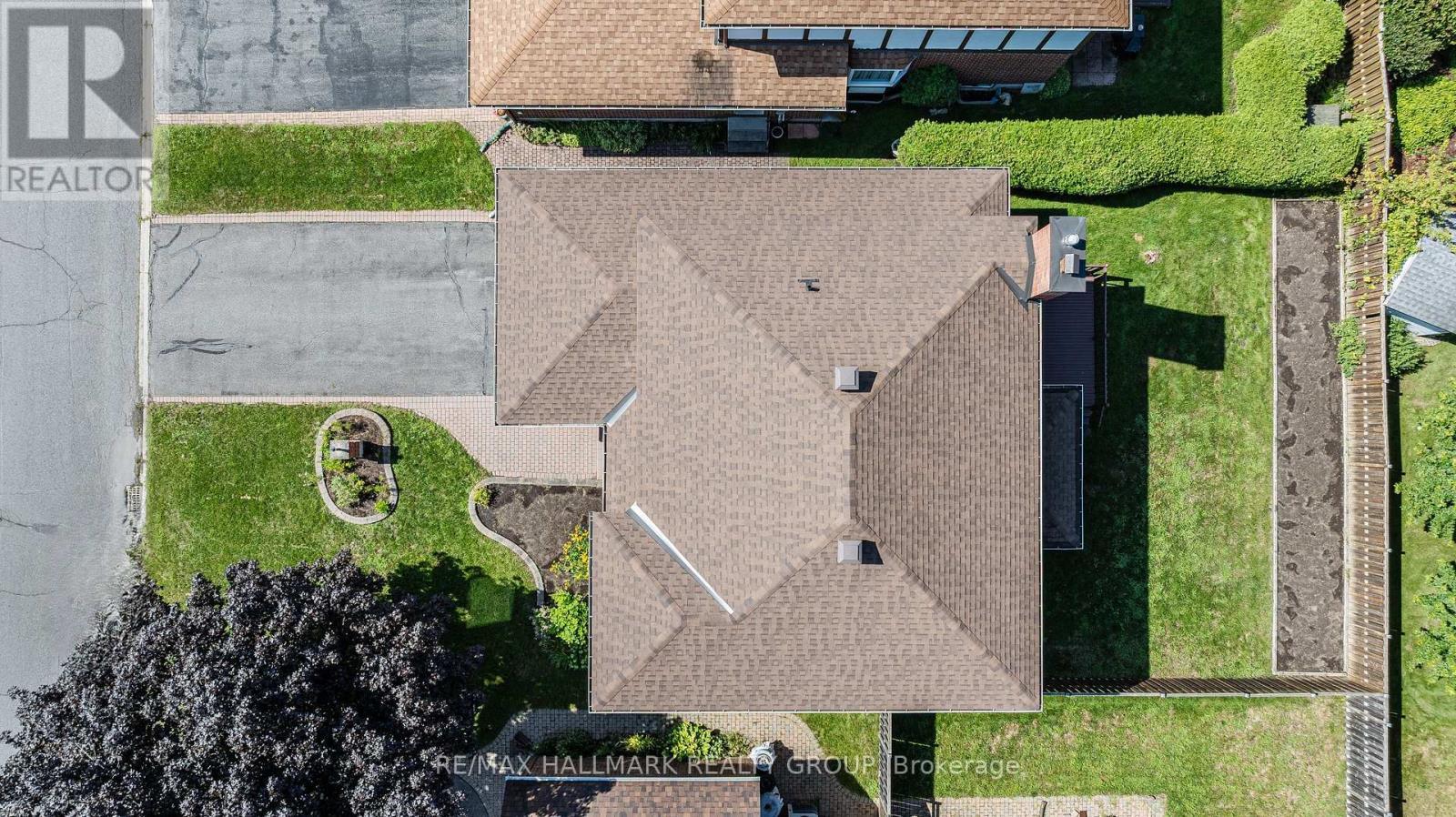 38 Bateman Drive, Ottawa, ON - Outdoor