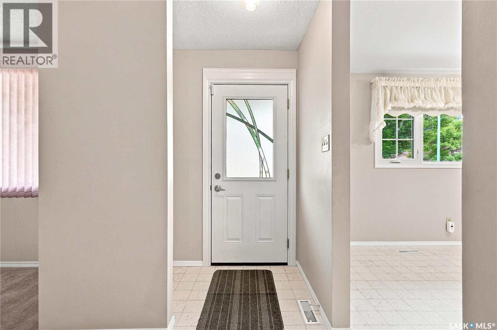 1813 Richardson Road, Saskatoon, SK - Indoor Photo Showing Other Room