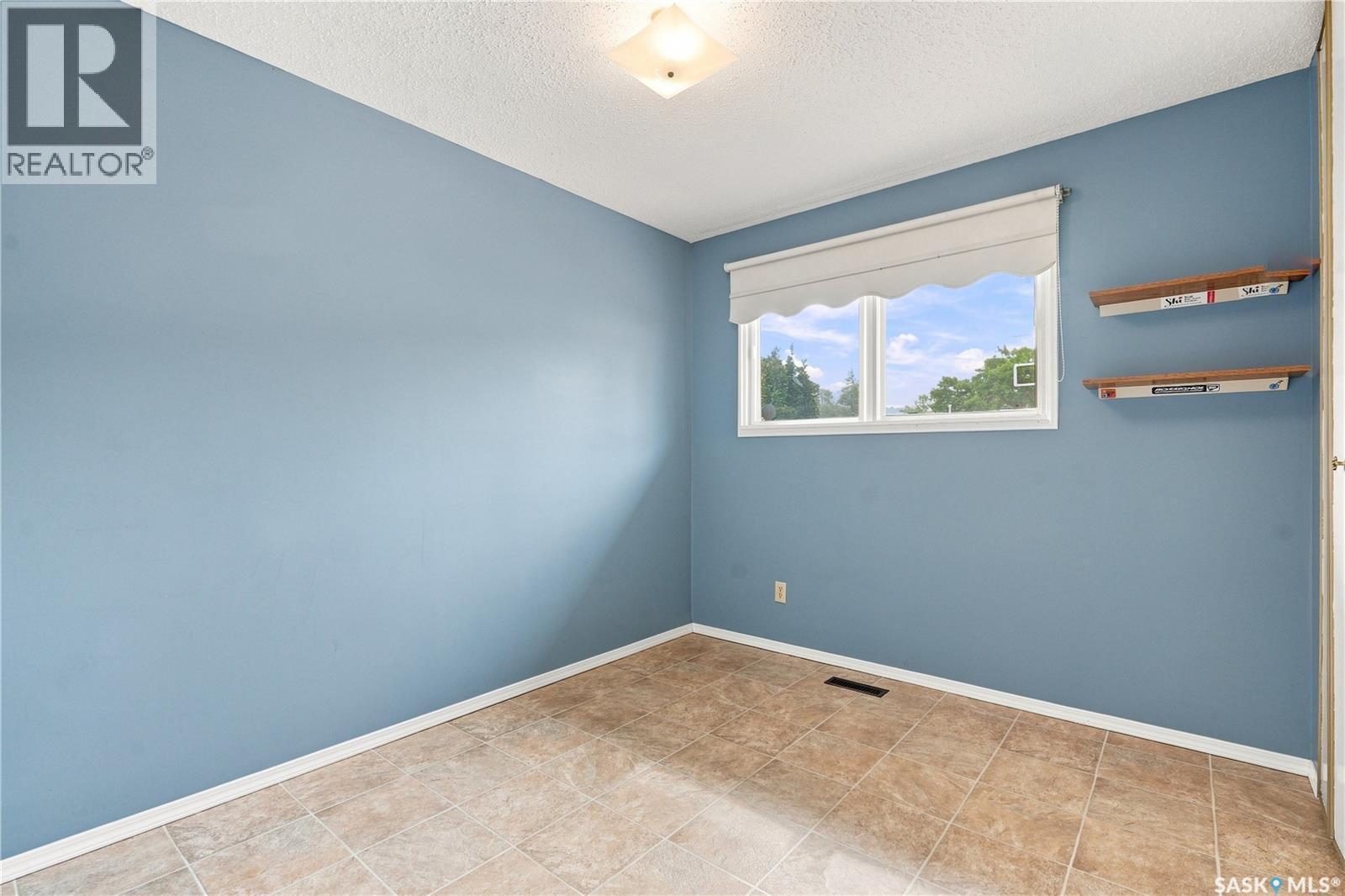1813 Richardson Road, Saskatoon, SK - Indoor Photo Showing Other Room