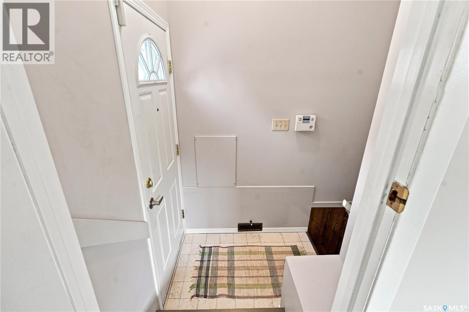 1813 Richardson Road, Saskatoon, SK - Indoor