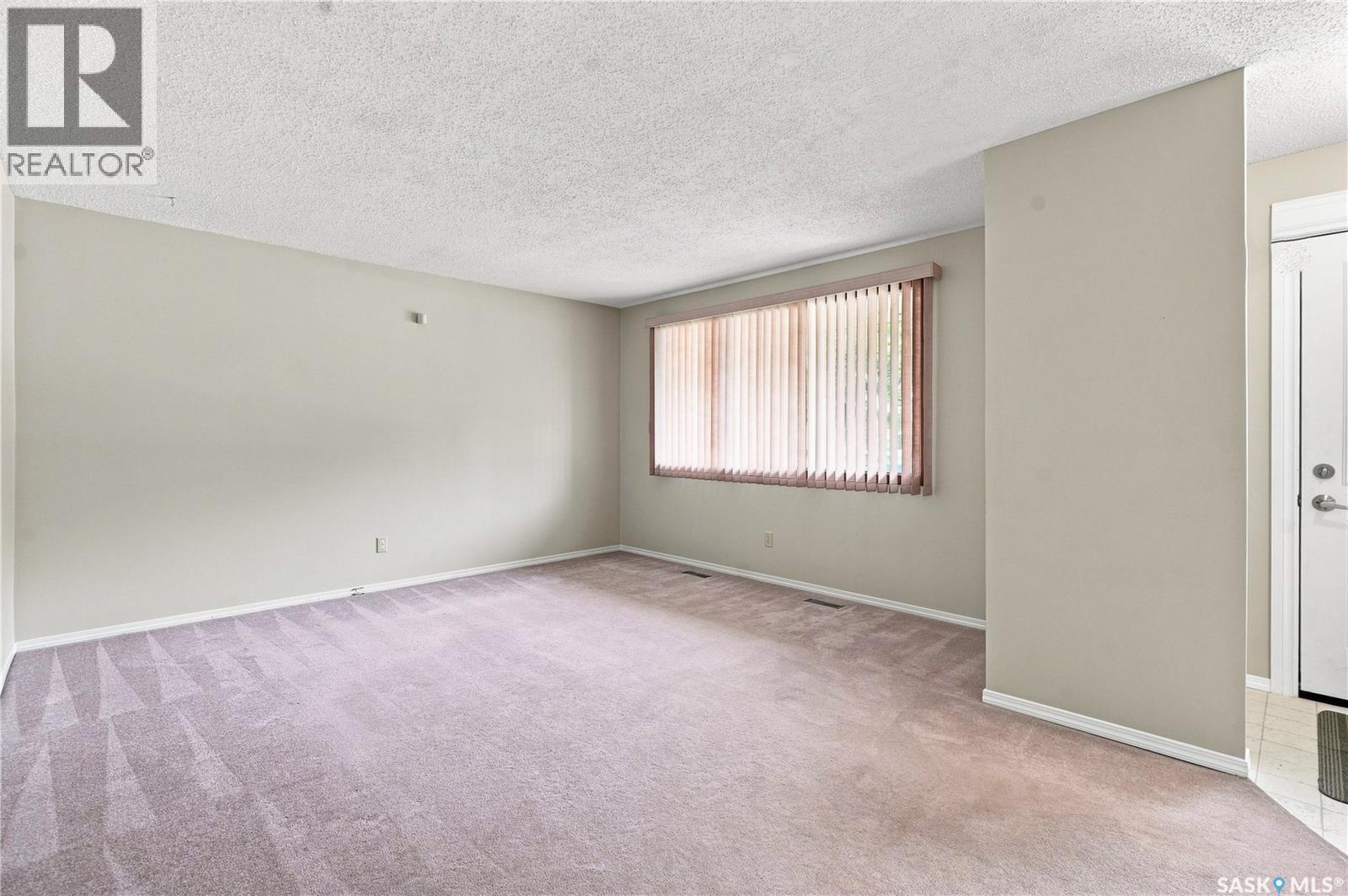 1813 Richardson Road, Saskatoon, SK - Indoor Photo Showing Other Room