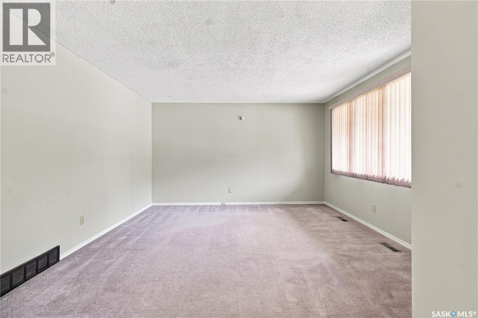 1813 Richardson Road, Saskatoon, SK - Indoor Photo Showing Other Room