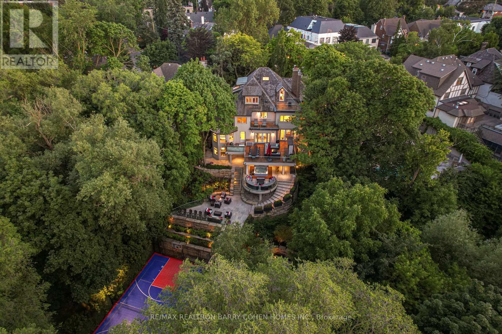 11 Ormsby Crescent, Toronto, ON - Outdoor With View